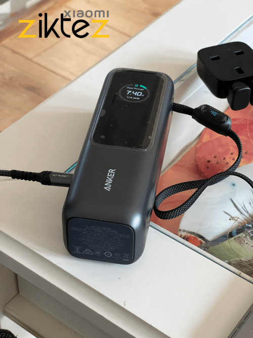 پاوربانک انکر 25000 میلی آمپر مدل A1695 Zolo با توان 165 وات و کابل داخلی USB-C