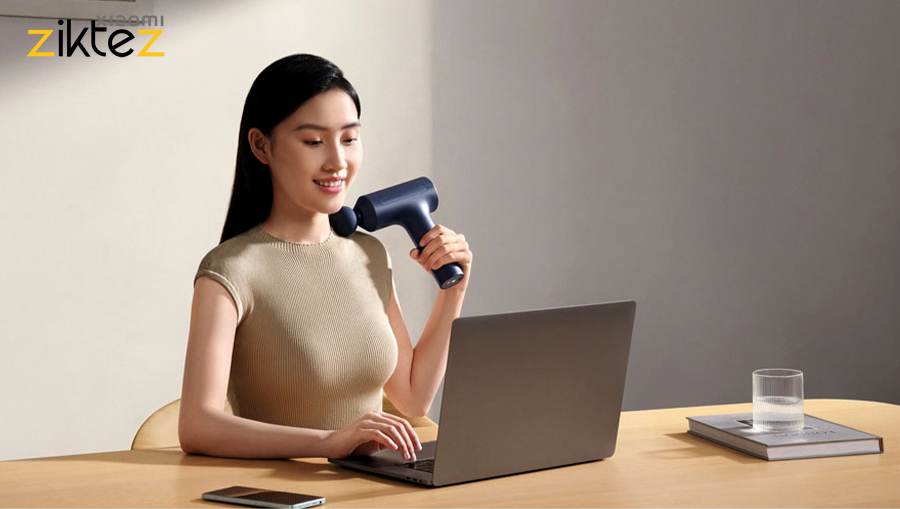 ماساژور تفنگی شیائومی Xiaomi Mijia Fascia Gun 3 مدل MJJMQ05YM با طراحی ارگونومیک و قابلیت ماساژ عمیق عضلات مناسب ورزشکاران و استفاده خانگی