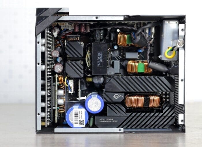 منبع تغذیه کامپیوتر ایسوس مدل ROG-THOR-1200P