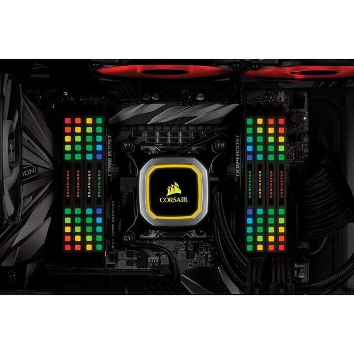 رم دسکتاپ DDR4 چهار کاناله 3600 مگاهرتز CL18 کورسیر مدل Dominator Platinum RGB ظرفیت 64 گیگابایت