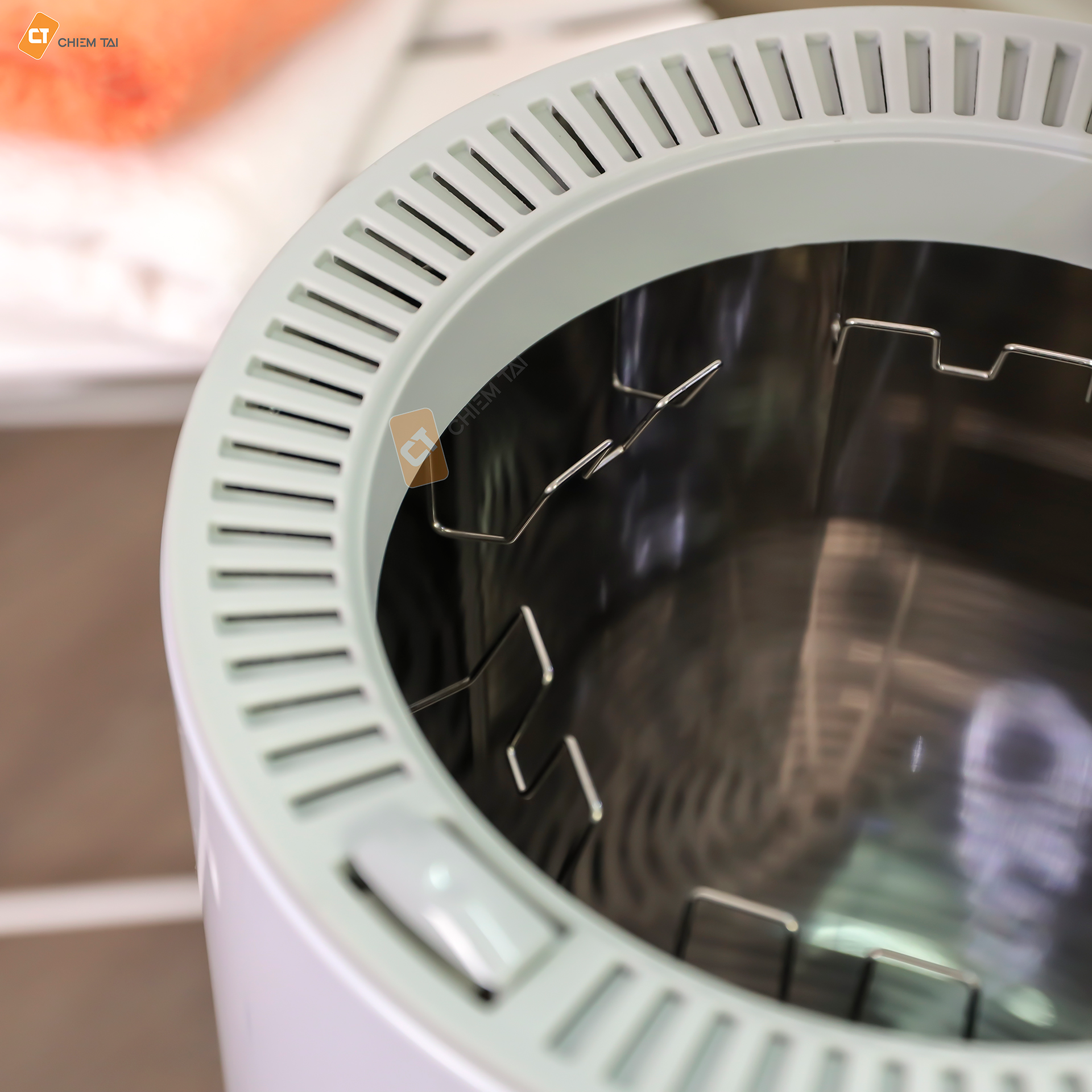 خشک‌ کن لباس شیائومی و ضد عفونی خوشبو کننده Xiaomi Smart Clothes Sterilizer Dryer
